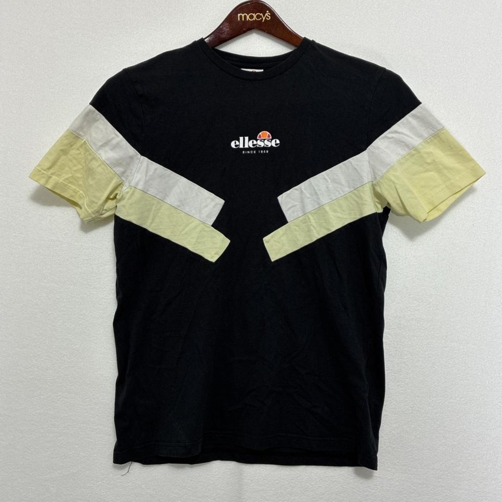 Black and yellow Ellesse cotton t-shirt men's size medium